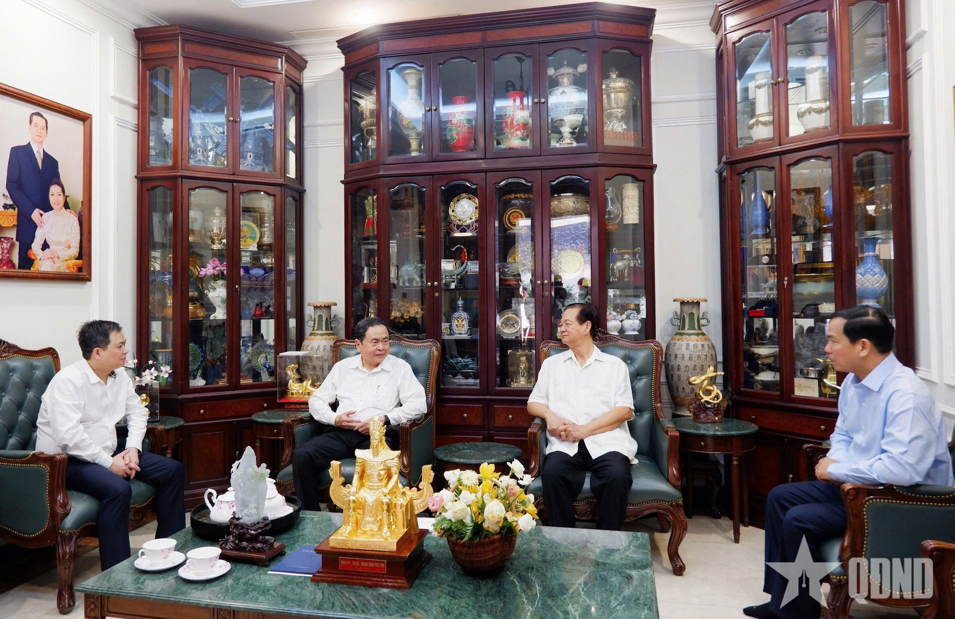 Chủ tịch Quốc hội Trần Thanh Mẫn thăm, chúc Tết nguyên lãnh đạo Đảng, Nhà nước